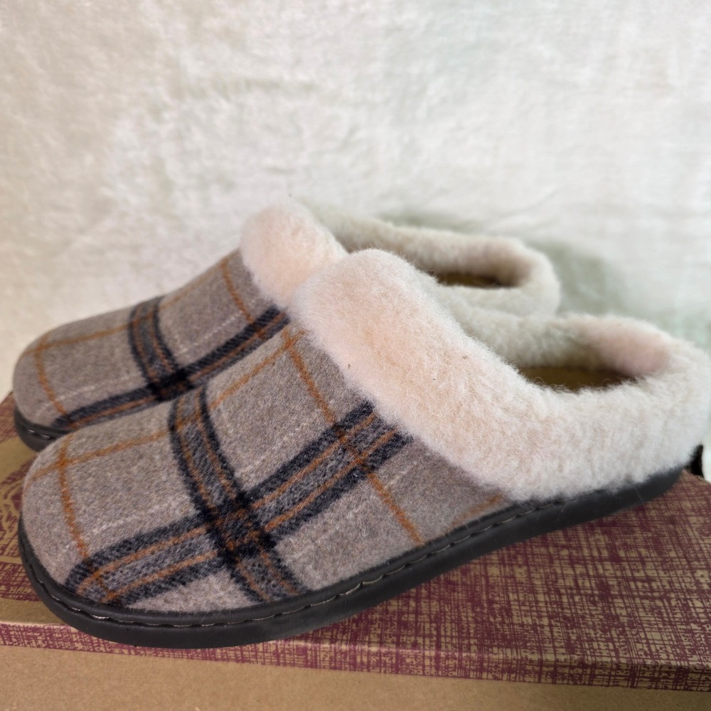 Born Ali Slippers 100% Wool Shearling Clogs Taupe Plaid Women Size 9 NEW